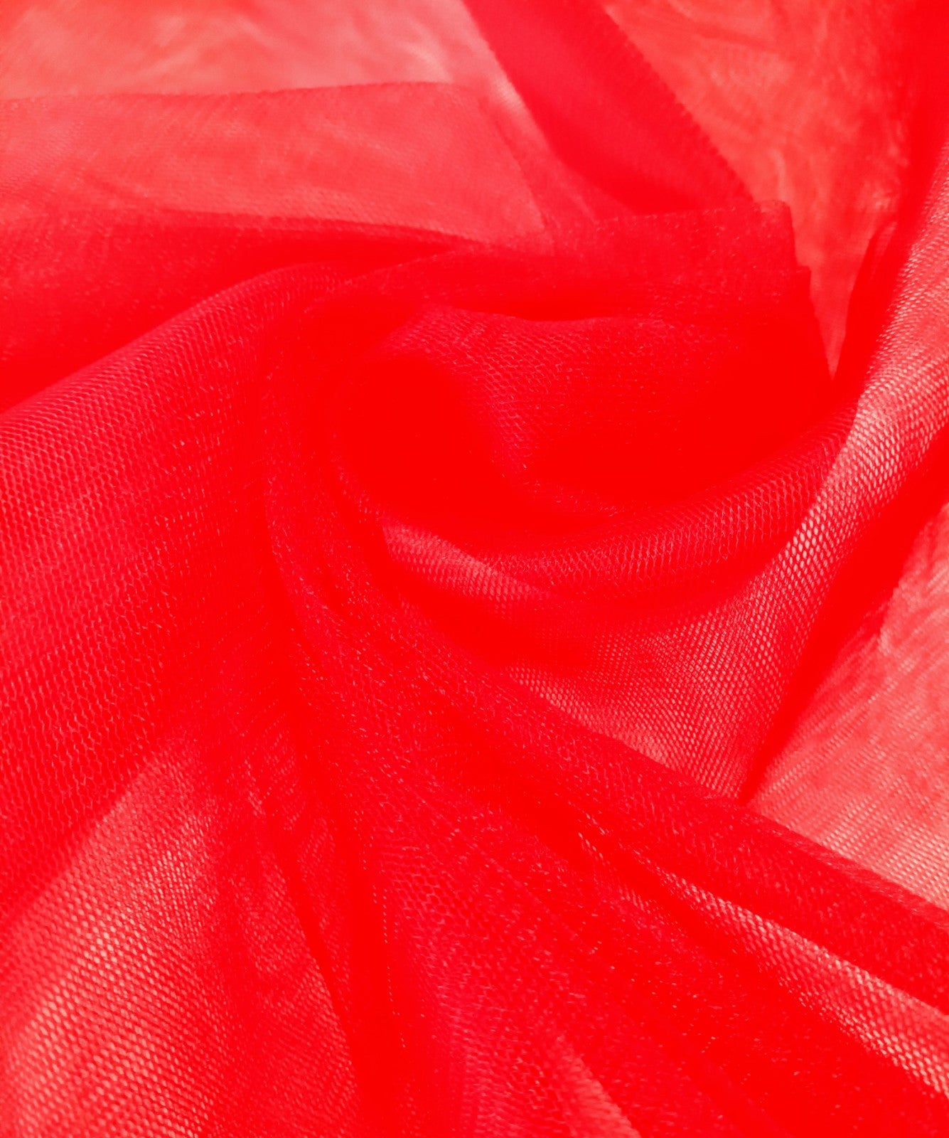 SOFT TULLE - RED