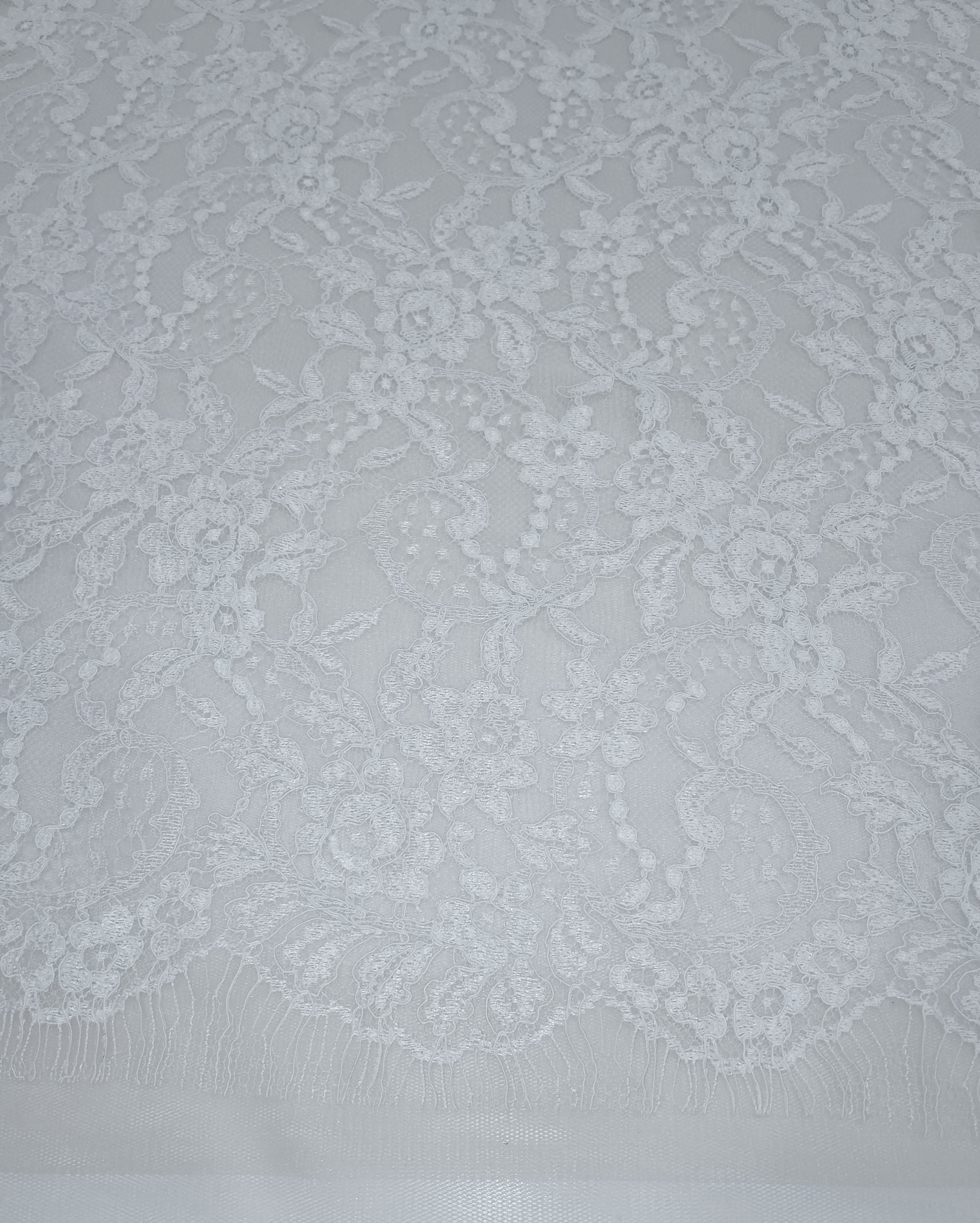 FRENCH CHANTILLY LACE - OFF WHITE
